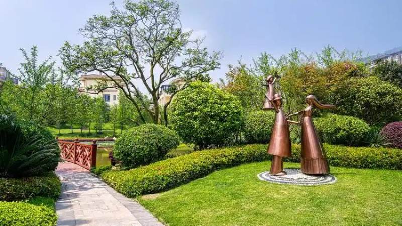 LPL全球总决赛名额怎么分配?从积分规则到资格赛的完整判断思路